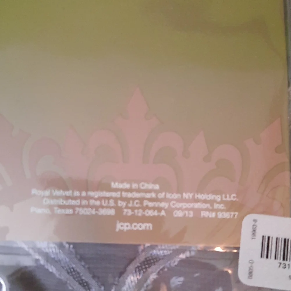 Sheer grommet panel window covering